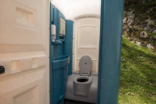 Best Porta potty delivery and setup  in Gambrills, MD